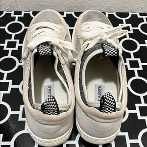 Steve Madden BLISS Taupe Fabric Low Top Women's Fashion Sneakers Sz 9M BLIS03S1